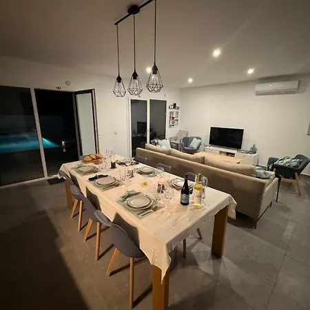 Casa Mikali Сasa de vacaciones Alfeizerão