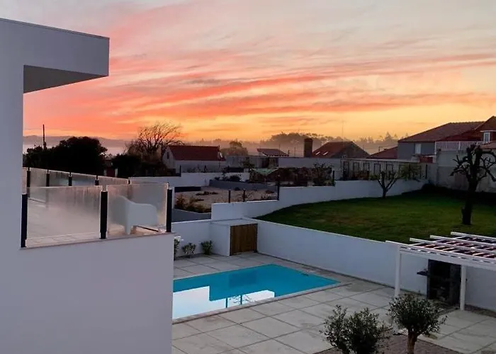 Casa Mikali * Alfeizerao