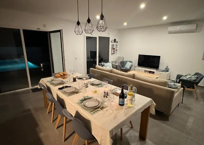 Casa Mikali Holiday home Alfeizerao